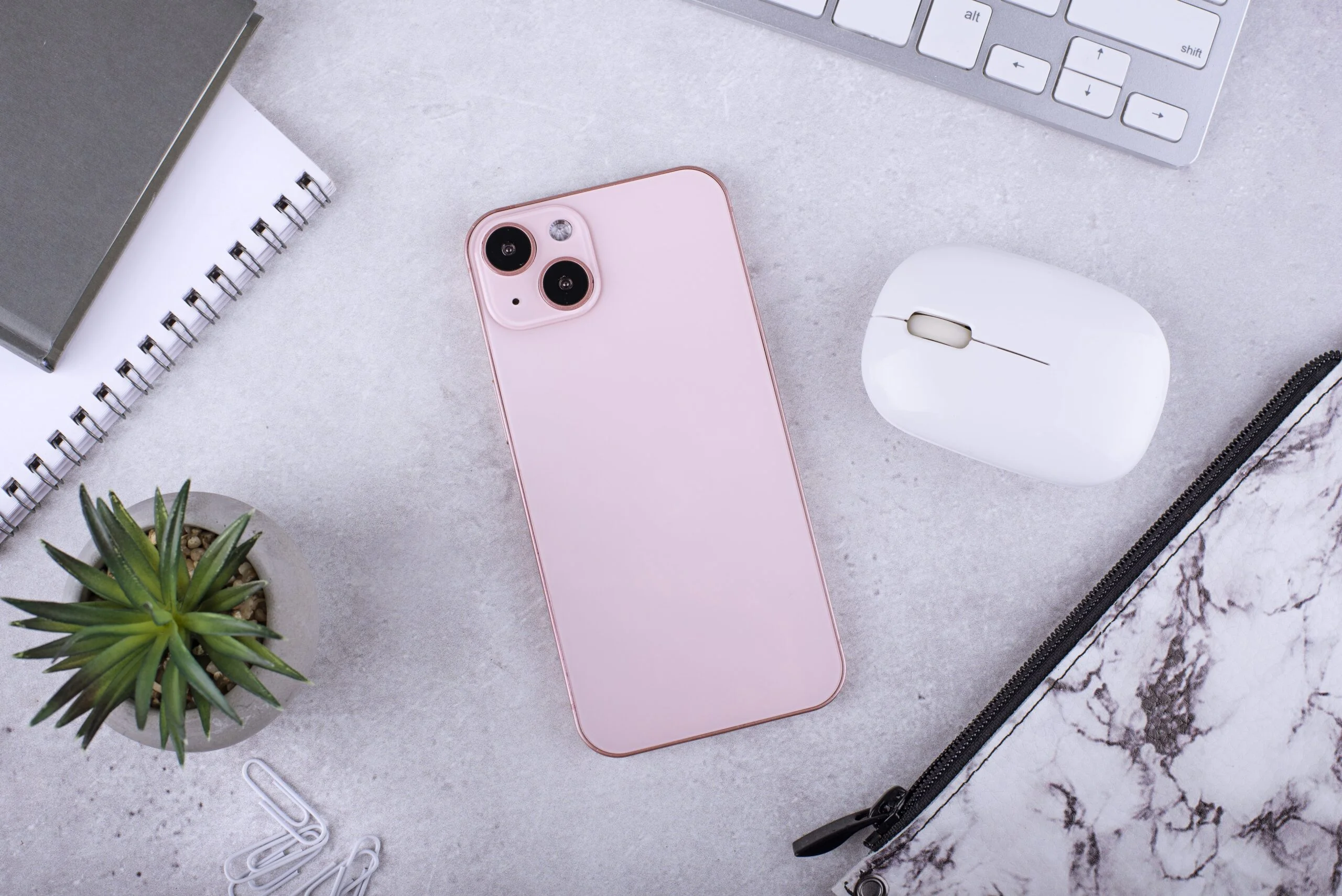 iPhone 16 128GB Pink
